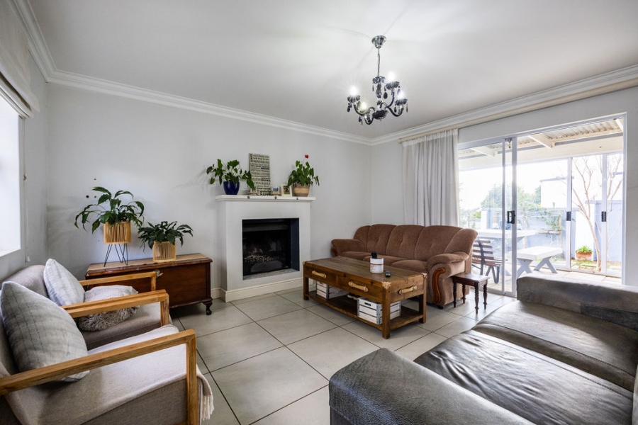 3 Bedroom Property for Sale in Dennegeur Western Cape